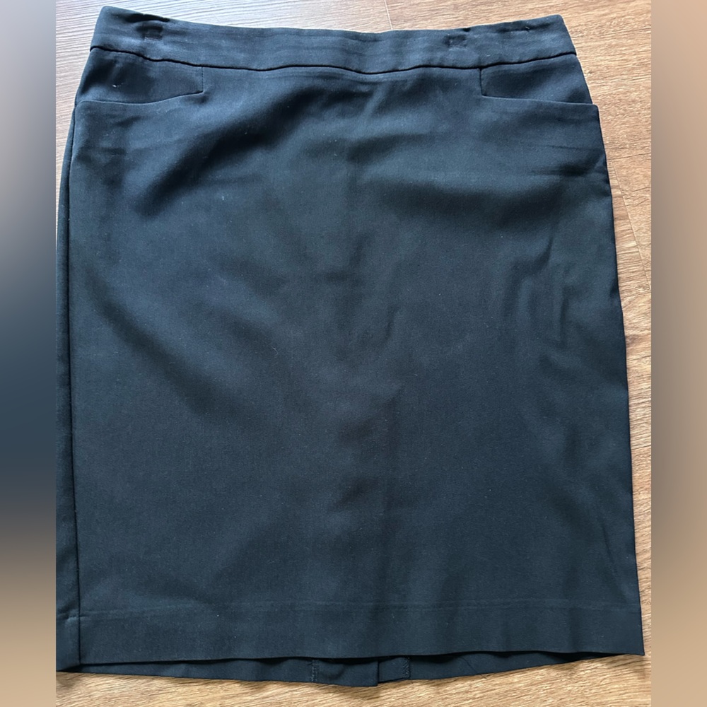 Pencil skirt